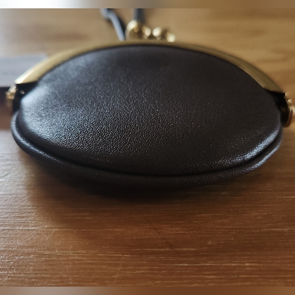 Coach Circle Kisslock Pouch - Picture 4 of 9